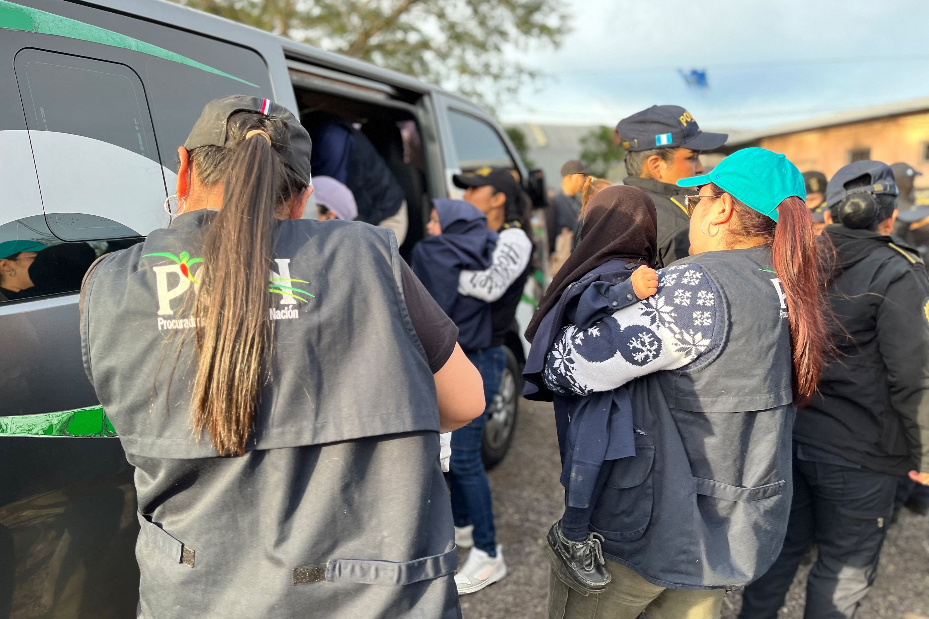 Guatemala Police Clash With Jewish Sect Over 160 At-Risk Children
